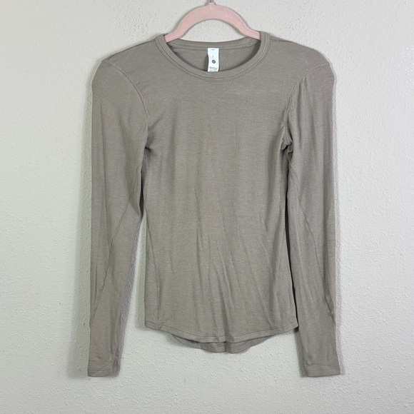Lululemon Athletica Long Sleeve Round Neck Ribbed Top size 2 - Picture 1 of 5